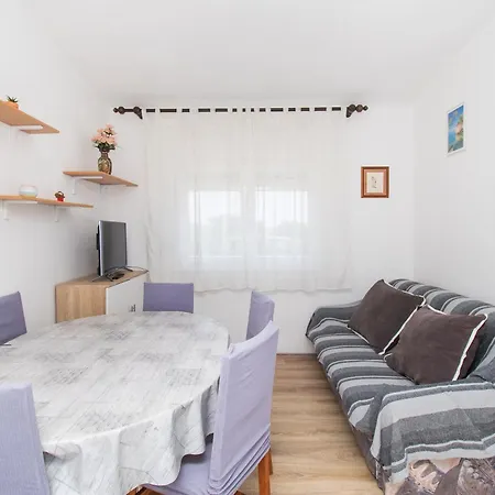 Apartment Kani Nin