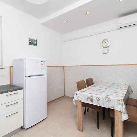 Kani Apartment