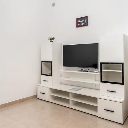 Kani Apartment