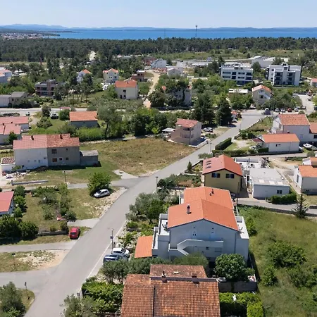 Apartament Baras Nin