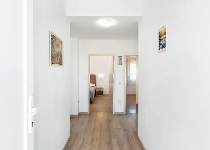 Апартаменты Baras *